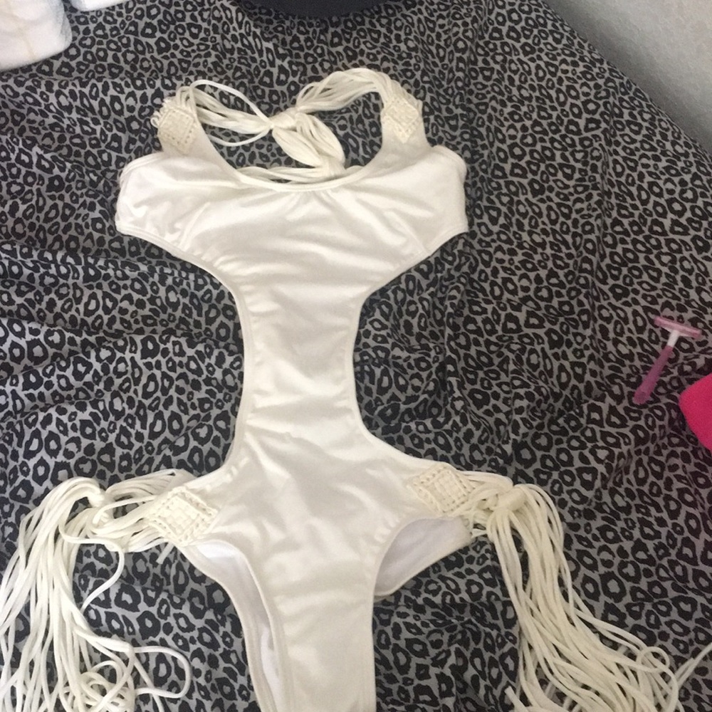VS swimsuit new with no tag M super sexy style ❤️